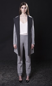 GRAUE HOSE AW15015